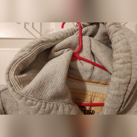 Nwt Hollister Hoodie mens - Picture 3 of 4